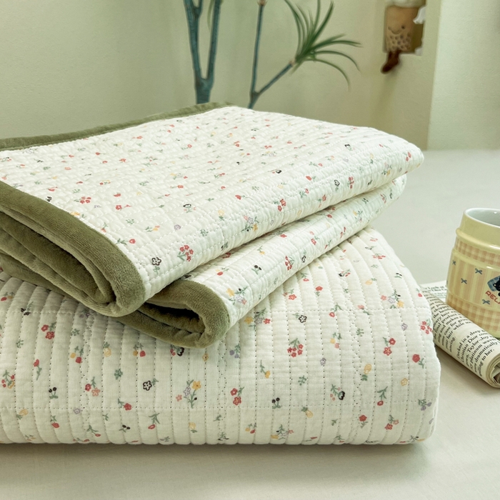 91家纺网 家纺一手货源 找家纺 （总）床盖工厂店 2025新款全棉纯棉纱布加宝宝绒填充棉花床盖三件套