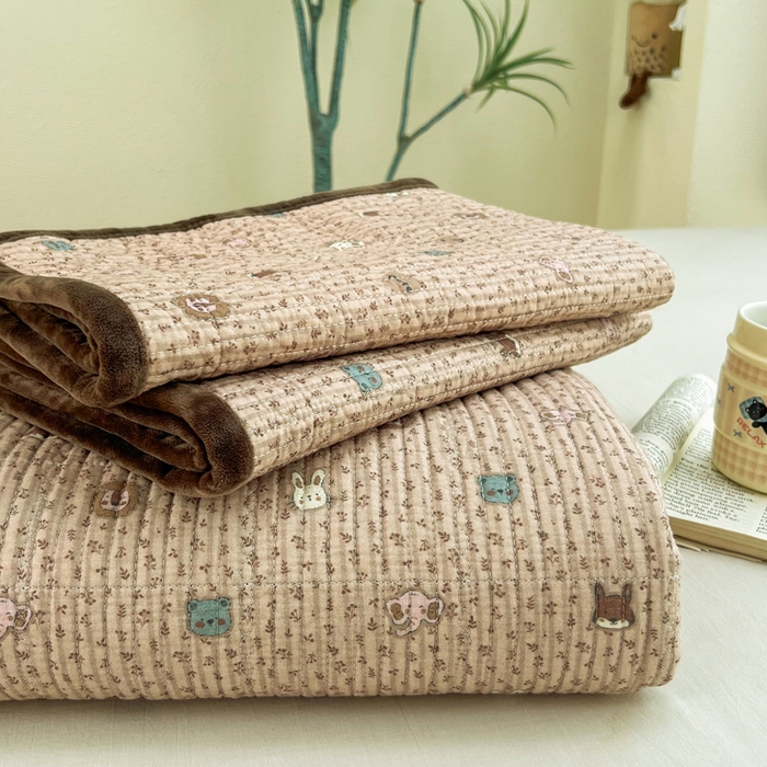 91家纺网 家纺一手货源 找家纺 （总）床盖工厂店 2025新款全棉纯棉纱布加宝宝绒填充棉花床盖三件套