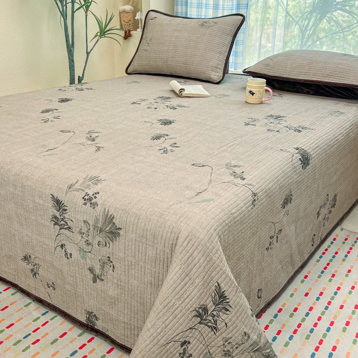 91家纺网 家纺一手货源 找家纺 床盖工厂店 2025新款全棉纯棉纱布加宝宝绒填充棉花床盖三件套 木槿-亚麻色