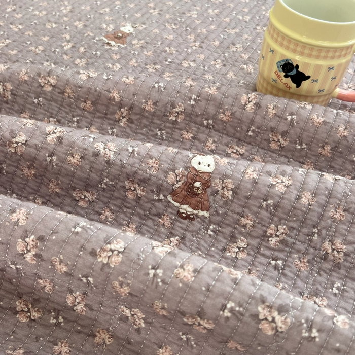 91家纺网 家纺一手货源 找家纺 床盖工厂店 2025新款全棉纯棉纱布加宝宝绒填充棉花床盖三件套 蔷薇小兔-芋