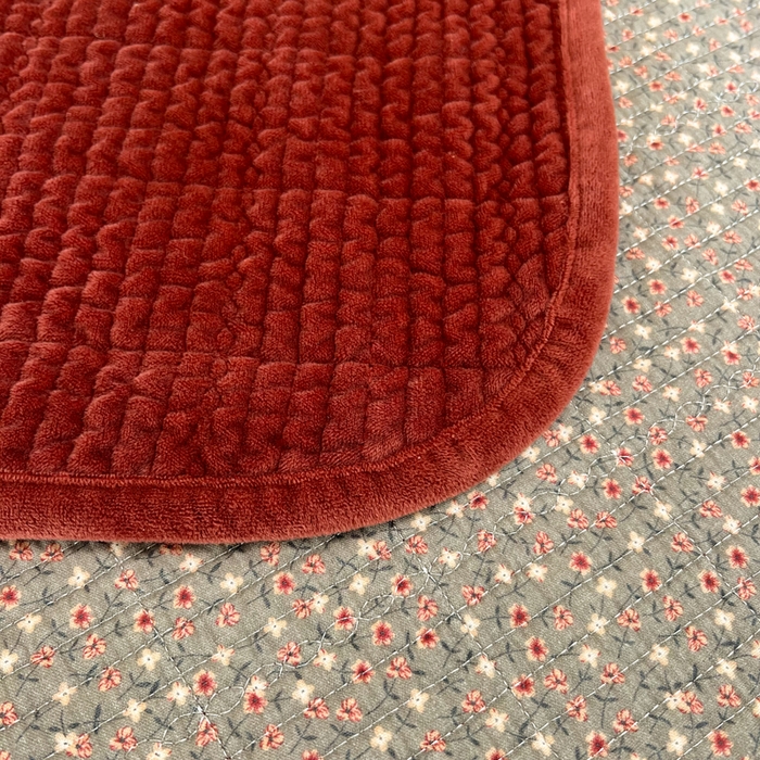 91家纺网 家纺一手货源 找家纺 床盖工厂店 2025新款全棉纯棉纱布加宝宝绒填充棉花床盖三件套 小雏菊-深绿