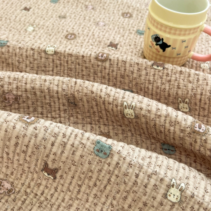 91家纺网 家纺一手货源 找家纺 床盖工厂店 2025新款全棉纯棉纱布加宝宝绒填充棉花床盖三件套 星月童话-棕