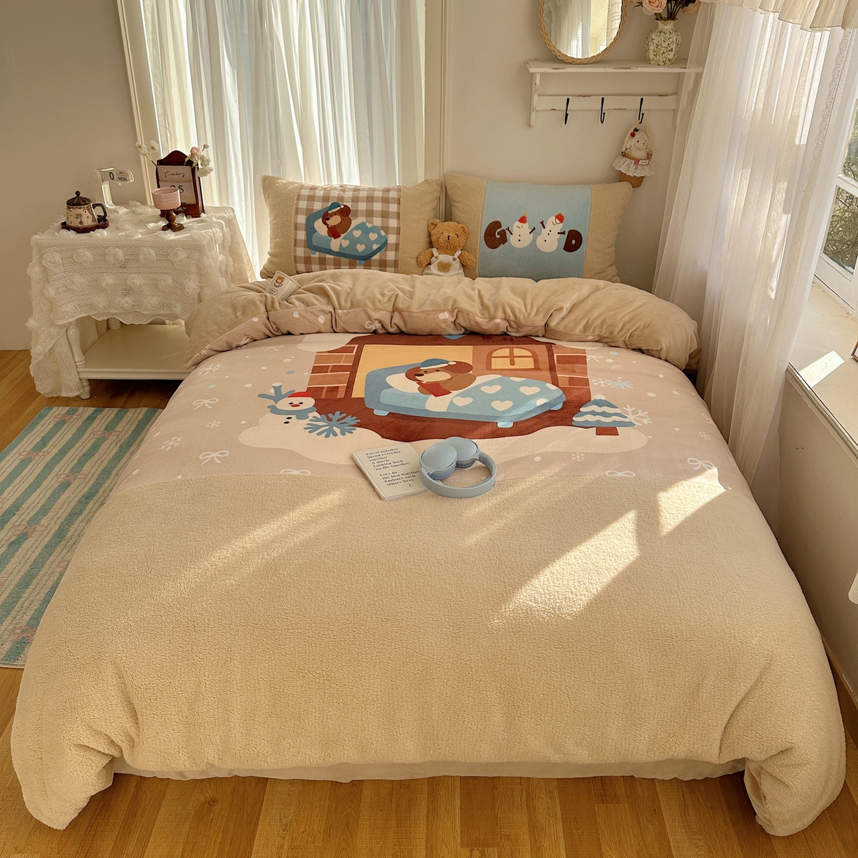 91家纺网 家纺一手货源 找家纺 Sweet dreams甜梦 2025秋冬数码大版牛奶绒泰迪绒拼接四件套 圣诞小狗