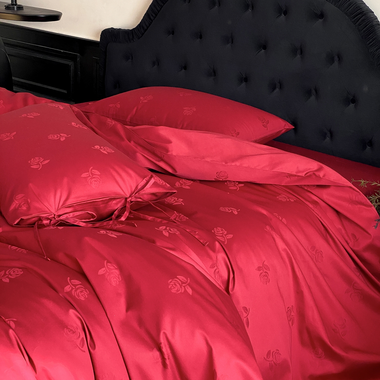 91家纺网 家纺一手货源 找家纺 （总）极简 2025新款秋冬款100S长绒棉精美提花系列四件套-玫瑰花影