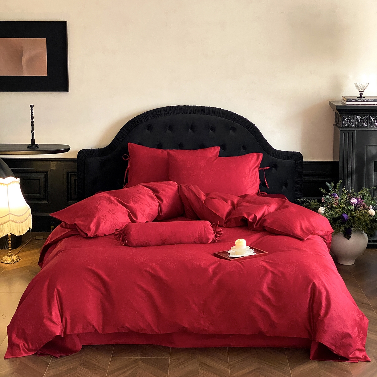 91家纺网 家纺一手货源 找家纺 （总）极简 2025新款秋冬款100S长绒棉精美提花系列四件套-红薇绣梦,红薇绣梦