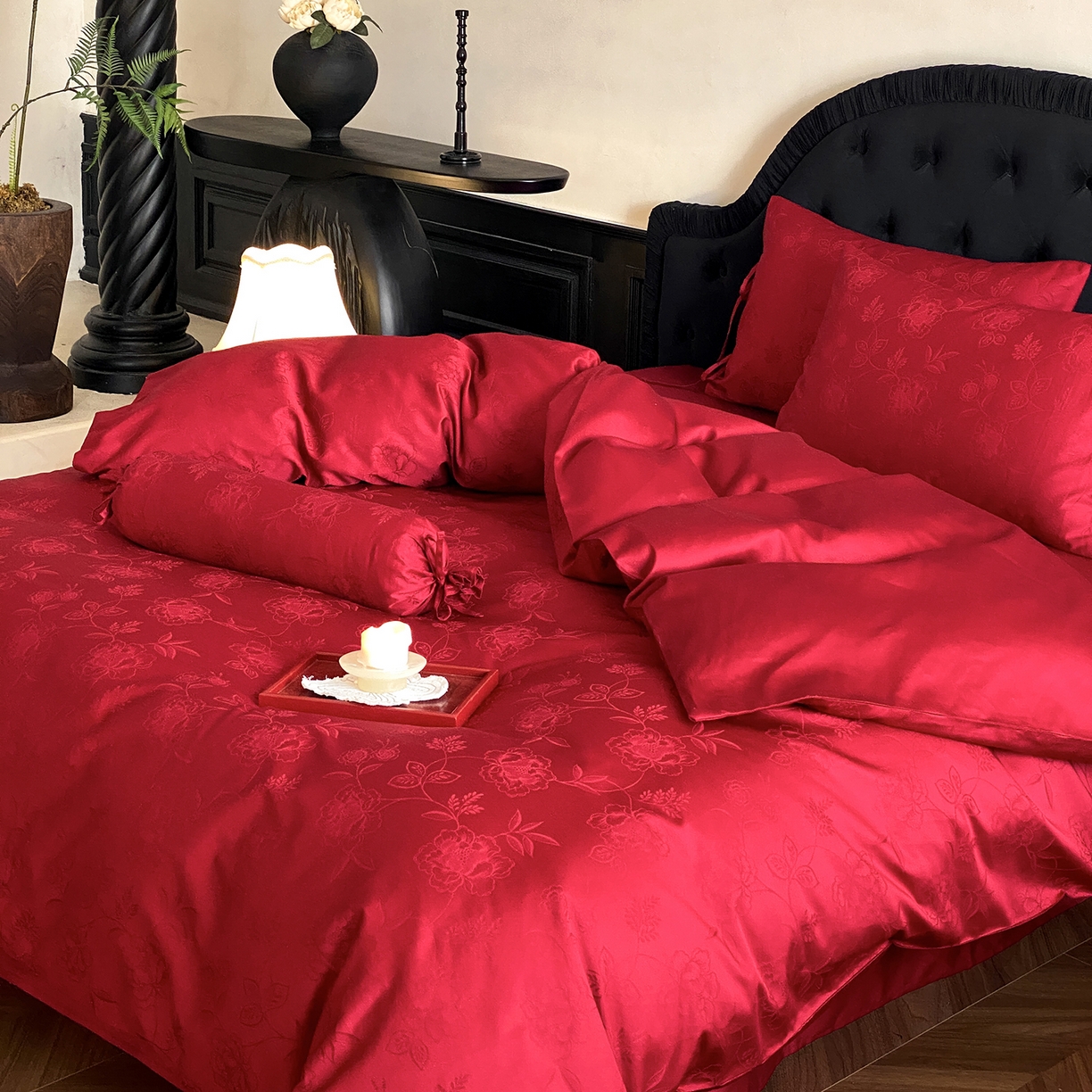 91家纺网 家纺一手货源 找家纺 （总）极简 2025新款秋冬款100S长绒棉精美提花系列四件套-红薇绣梦