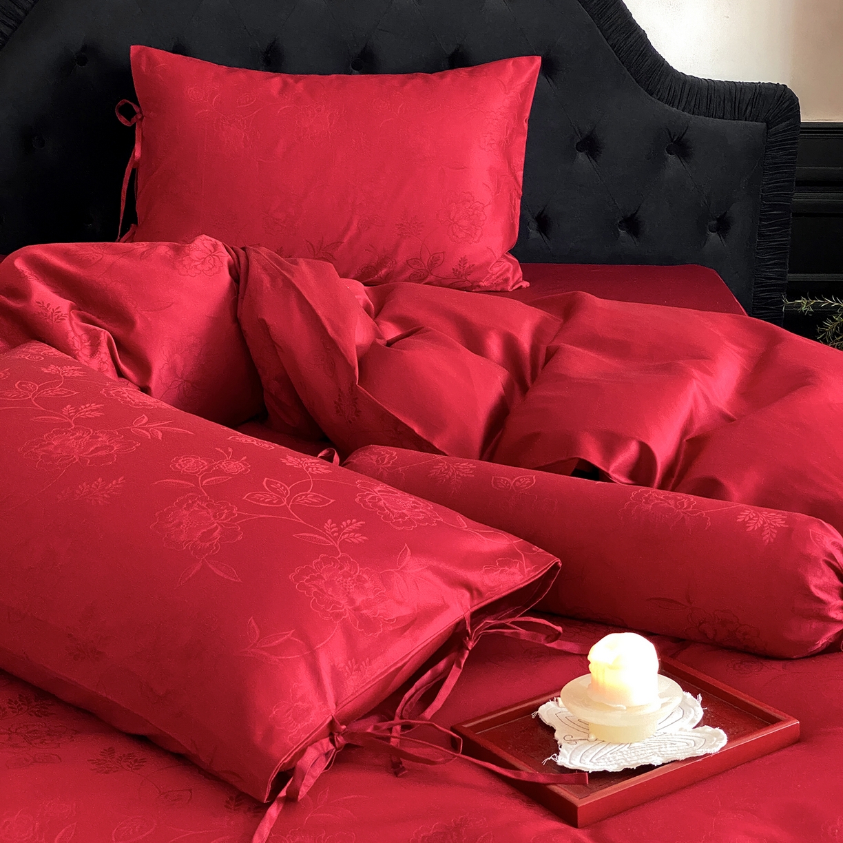 91家纺网 家纺一手货源 找家纺 （总）极简 2025新款秋冬款100S长绒棉精美提花系列四件套-红薇绣梦