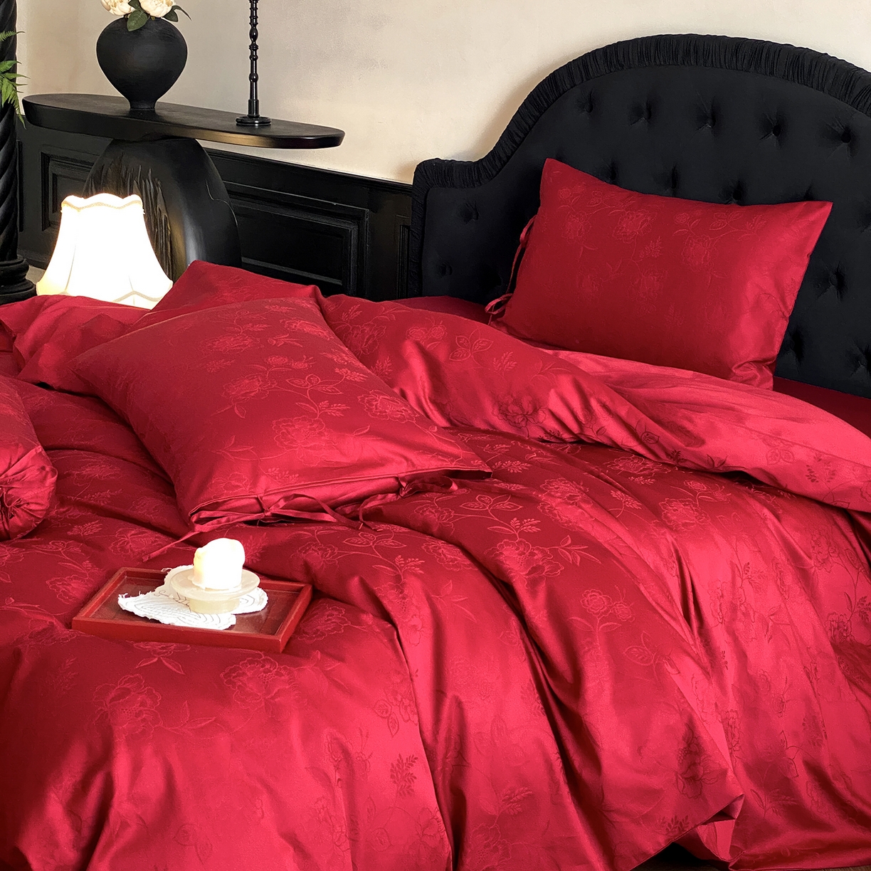 91家纺网 家纺一手货源 找家纺 （总）极简 2025新款秋冬款100S长绒棉精美提花系列四件套-红薇绣梦
