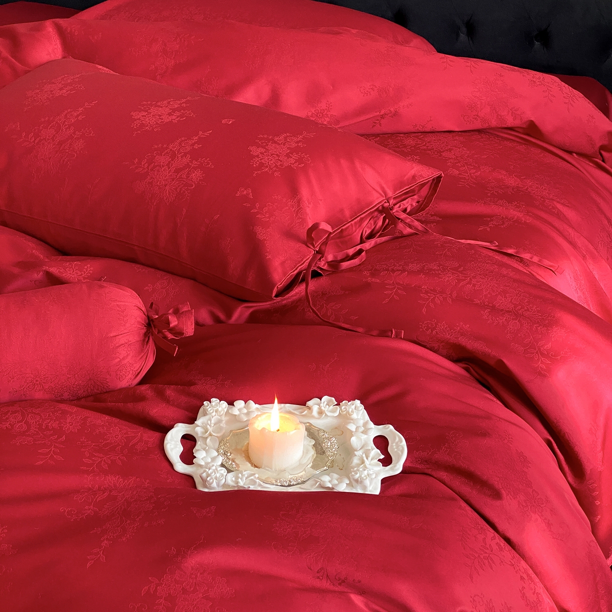 91家纺网 家纺一手货源 找家纺 （总）极简 2025新款秋冬款100S长绒棉精美提花系列四件套-蝶恋花语