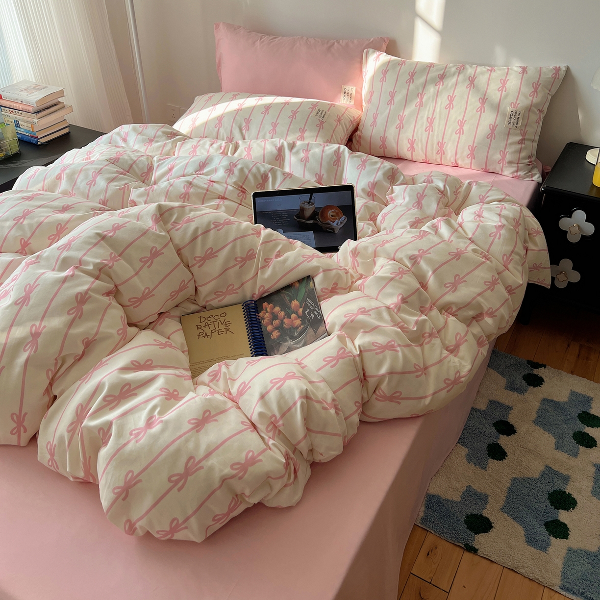 91家纺网 家纺一手货源 找家纺 六巷胡同 2026春夏新款INS博主风韩系蝴蝶结全棉四件套（自然光组） 丝带蝴蝶结-粉