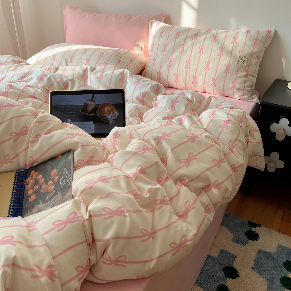 91家纺网 家纺一手货源 找家纺 六巷胡同 2026春夏新款INS博主风韩系蝴蝶结全棉四件套（自然光组） 丝带蝴蝶结-粉