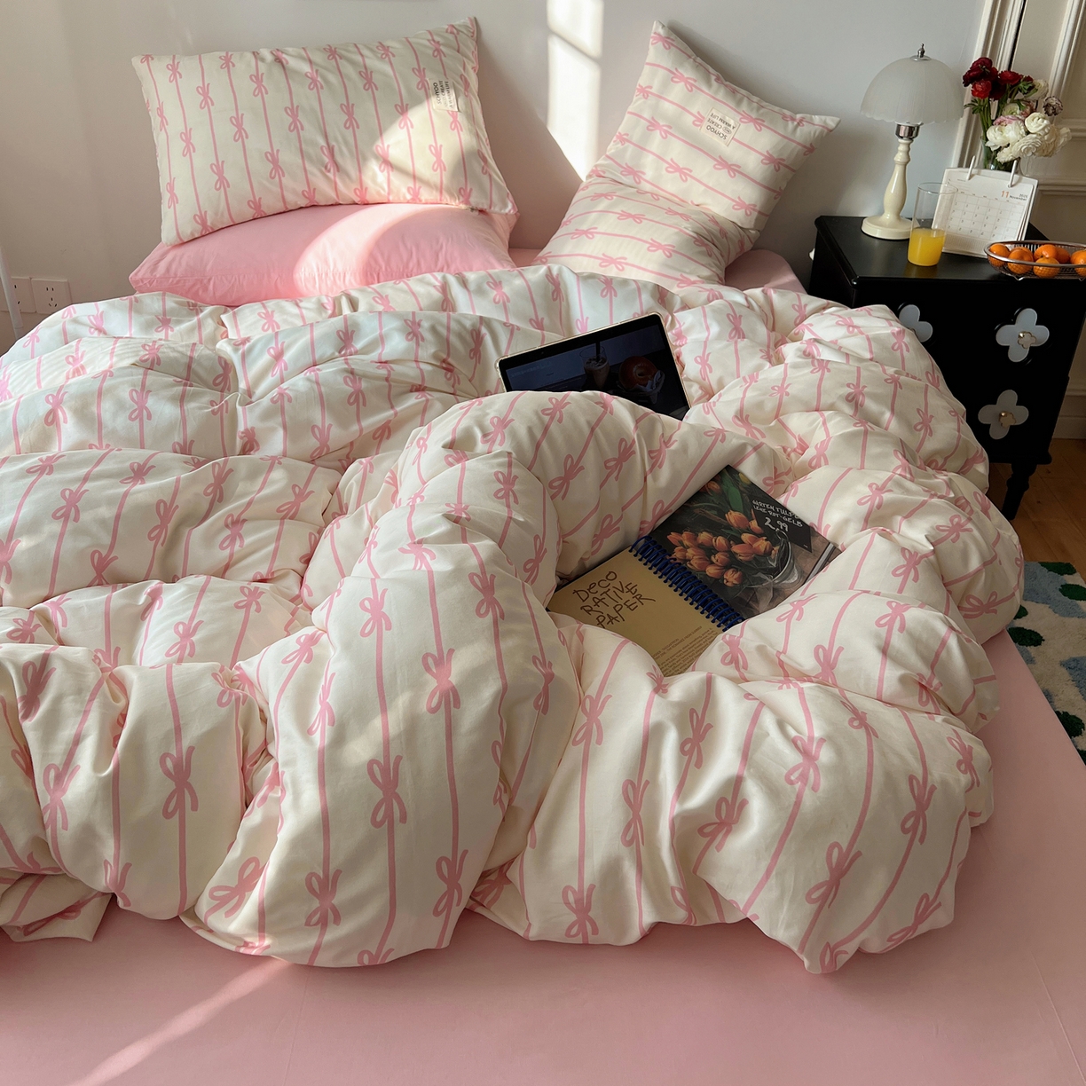 91家纺网 家纺一手货源 找家纺 六巷胡同 2026春夏新款INS博主风韩系蝴蝶结全棉四件套（自然光组） 丝带蝴蝶结-粉