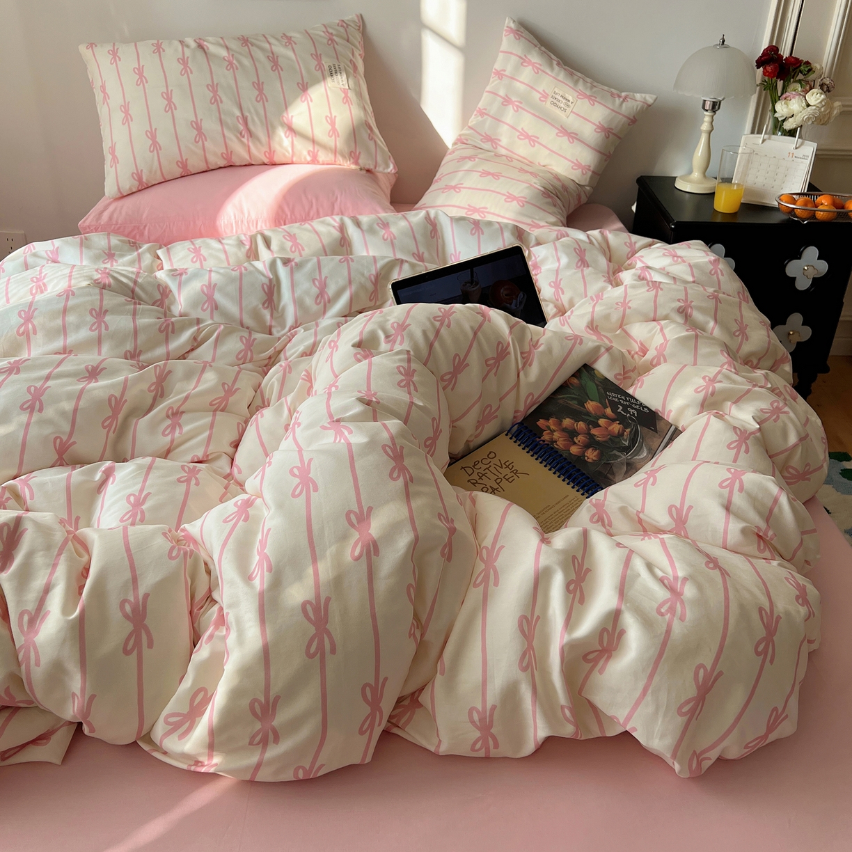 91家纺网 家纺一手货源 找家纺 六巷胡同 2026春夏新款INS博主风韩系蝴蝶结全棉四件套（自然光组） 丝带蝴蝶结-粉