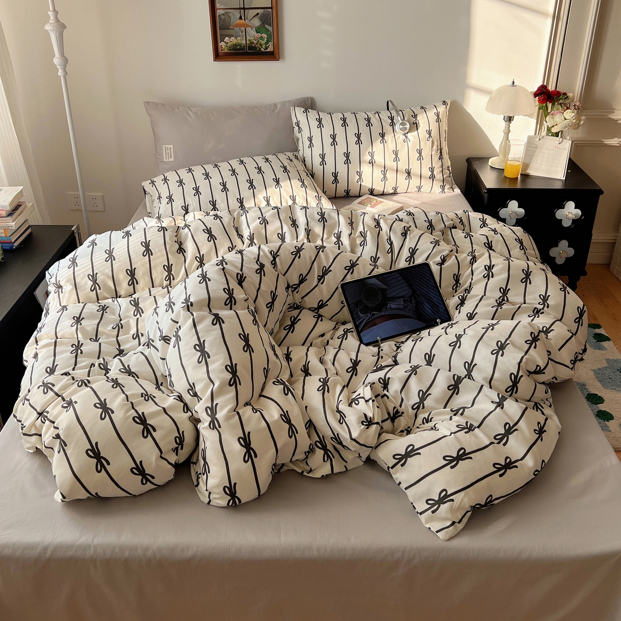 91家纺网 家纺一手货源 找家纺 六巷胡同 2026春夏新款INS博主风韩系蝴蝶结全棉四件套（自然光组） 丝带蝴蝶结-黑