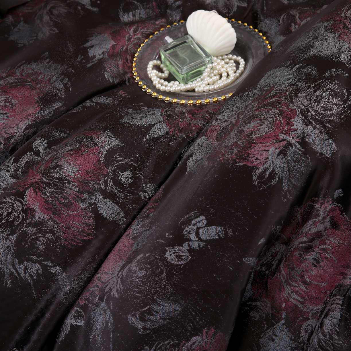 91家纺网 家纺一手货源 找家纺 （总）源舜家纺 2025新款新疆长绒棉色织大提花高精密金丝面料四件套