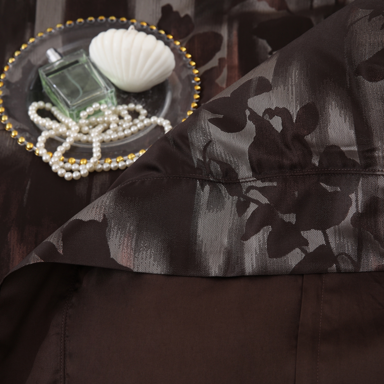 91家纺网 家纺一手货源 找家纺 源舜家纺 2025新款新疆长绒棉色织大提花高精密金丝面料四件套 洛华庭