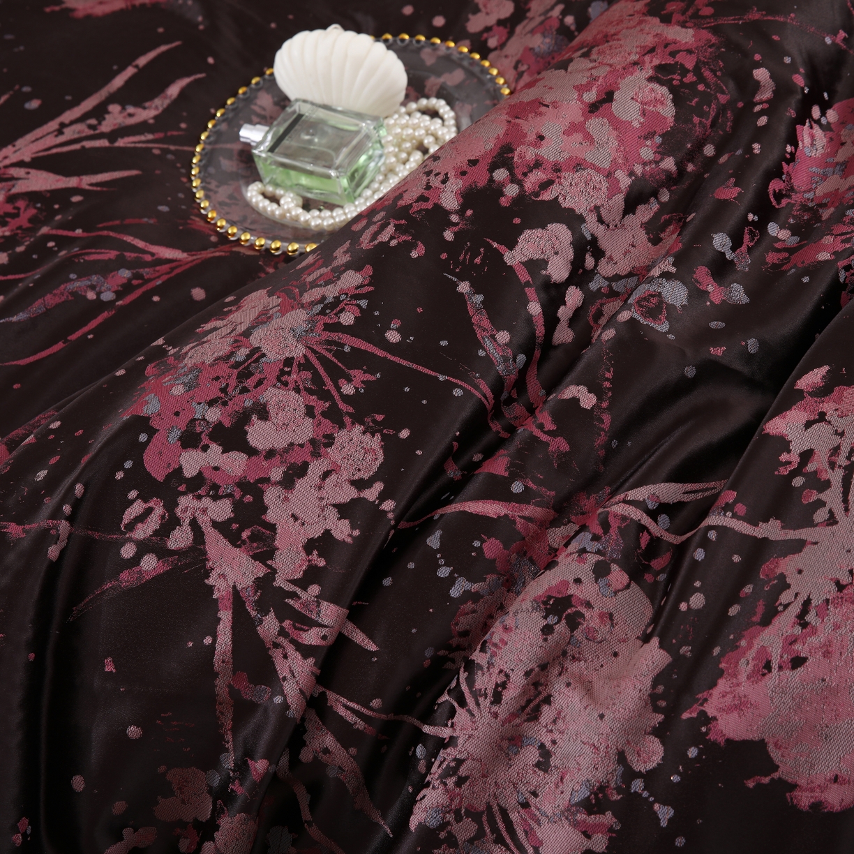 91家纺网 家纺一手货源 找家纺 源舜家纺 2025新款新疆长绒棉色织大提花高精密金丝面料四件套 曼莎粉