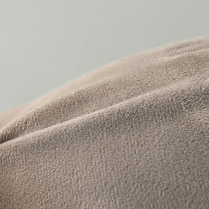 91家纺网 家纺一手货源 找家纺 金牛枕芯 2025新款宝宝绒糖果抱枕枕头枕芯 宝宝绒糖果抱枕-浅灰