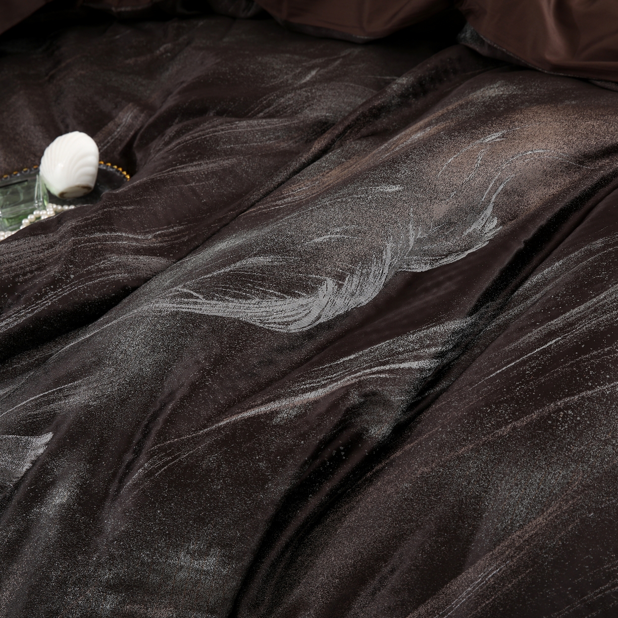 91家纺网 家纺一手货源 找家纺 源舜家纺 2025新款新疆长绒棉色织大提花高精密金丝面料四件套 漫漫星河黑咖