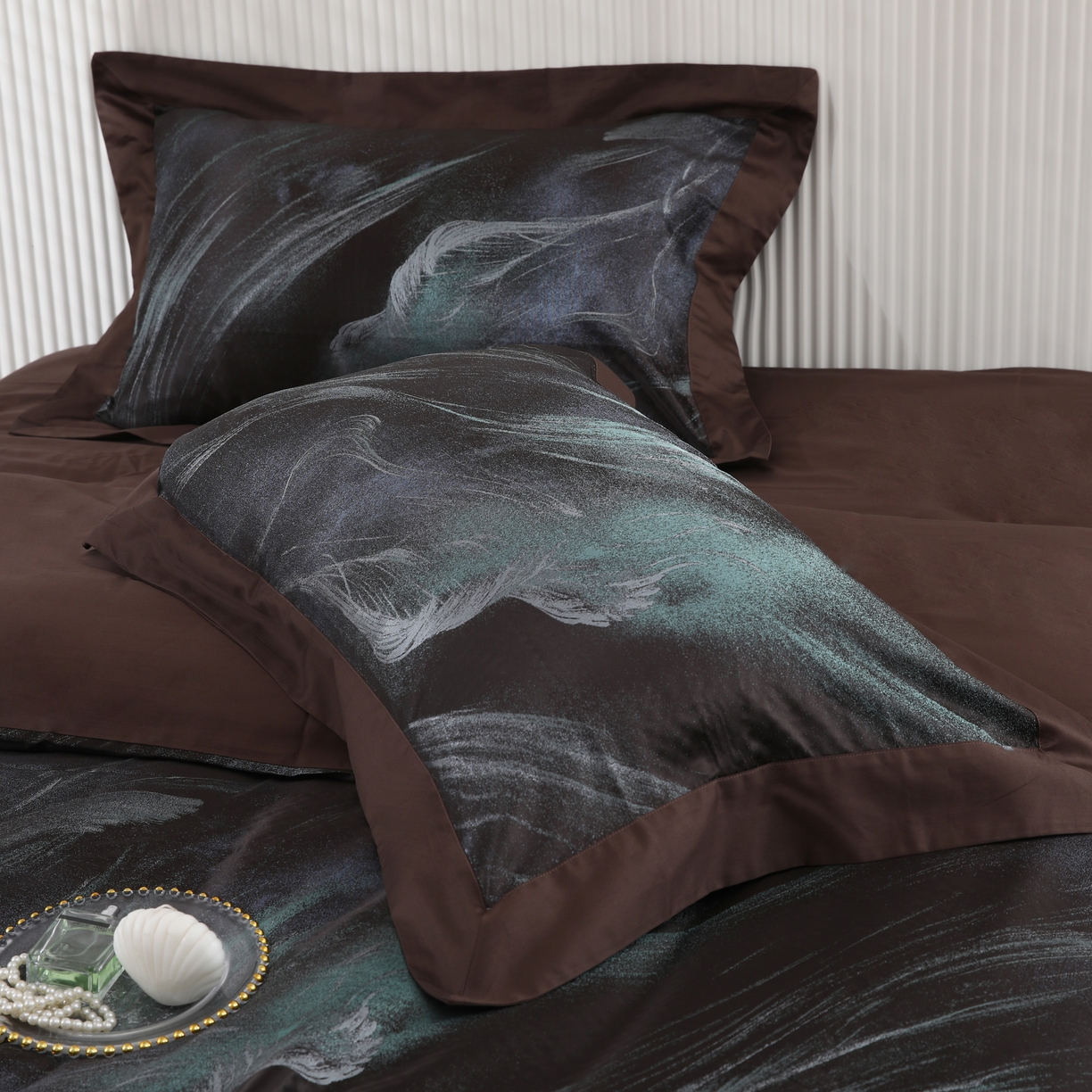 91家纺网 家纺一手货源 找家纺 源舜家纺 2025新款新疆长绒棉色织大提花高精密金丝面料四件套 漫漫星河黑绿