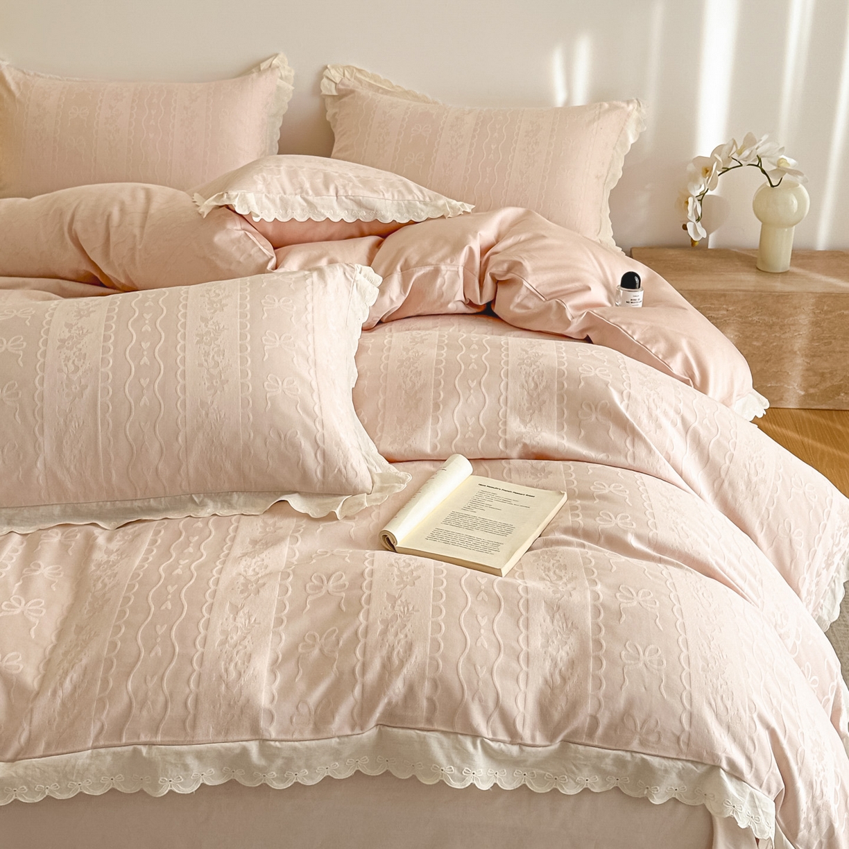 91家纺网 家纺一手货源 找家纺 禾时 2026新款长绒棉立体提花花边款四件套-星糖物语 星糖物语-淡粉