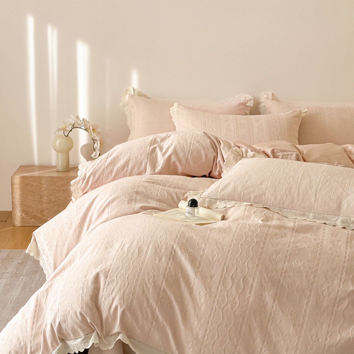 91家纺网 家纺一手货源 找家纺 禾时 2026新款长绒棉立体提花花边款四件套-星糖物语 星糖物语-淡粉
