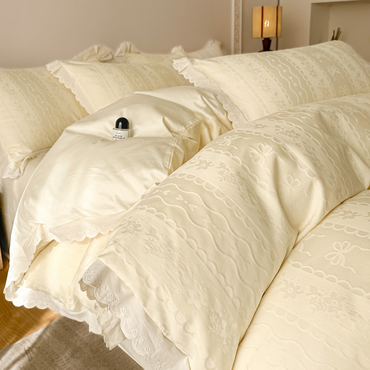 禾时 2026新款长绒棉立体提花花边款四件套-星糖物语 星糖物语-浅黄