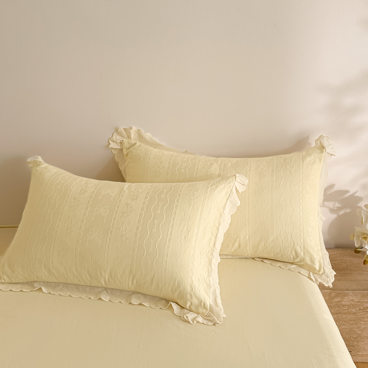 91家纺网 家纺一手货源 找家纺 禾时 2026新款长绒棉立体提花花边款四件套-星糖物语 星糖物语-浅黄