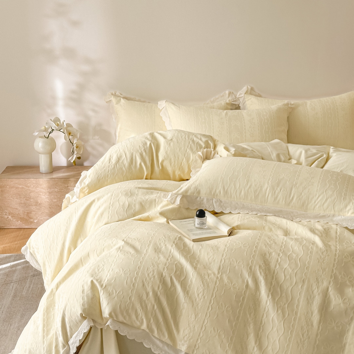 91家纺网 家纺一手货源 找家纺 禾时 2026新款长绒棉立体提花花边款四件套-星糖物语 星糖物语-浅黄