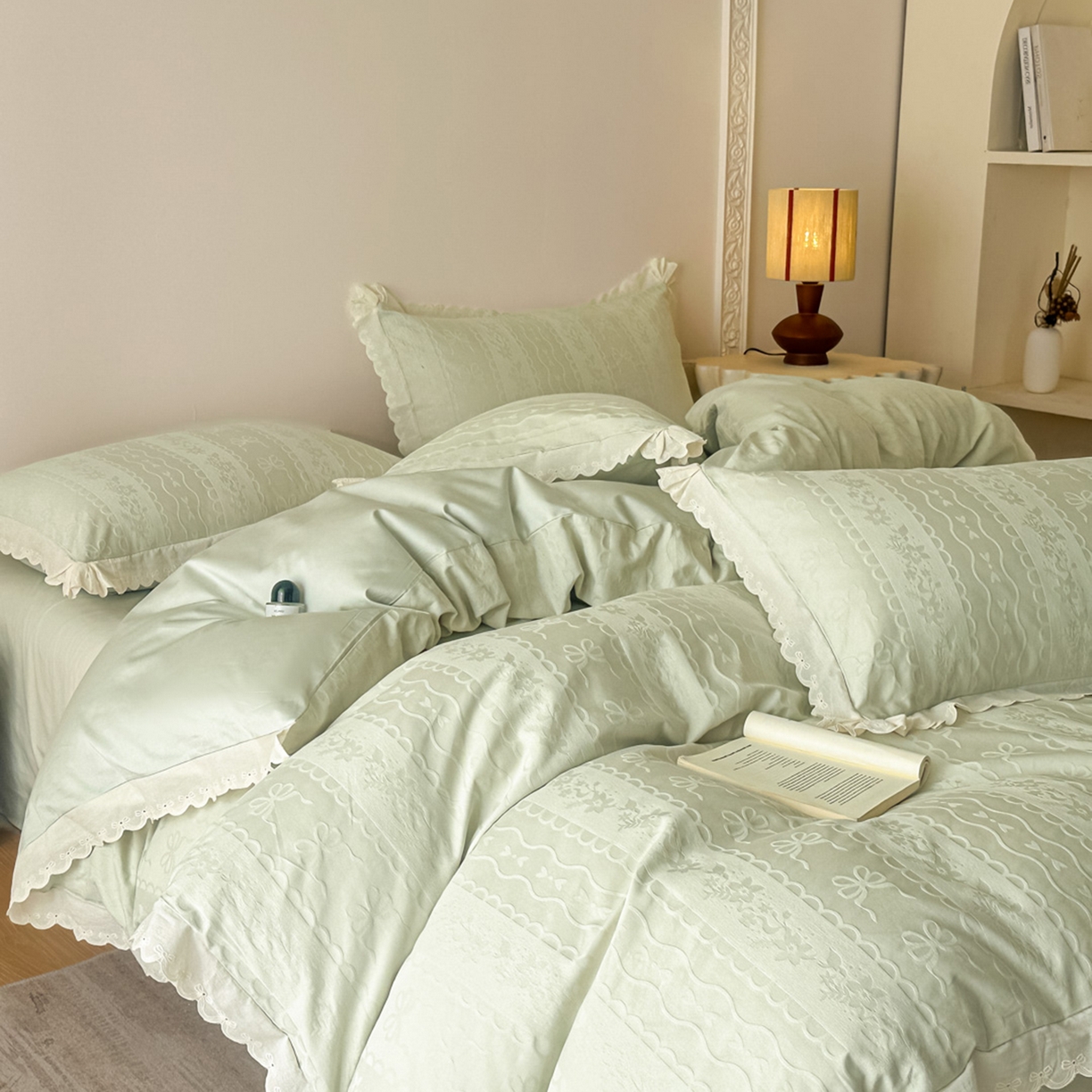 91家纺网 家纺一手货源 找家纺 禾时 2026新款长绒棉立体提花花边款四件套-星糖物语 星糖物语-浅绿