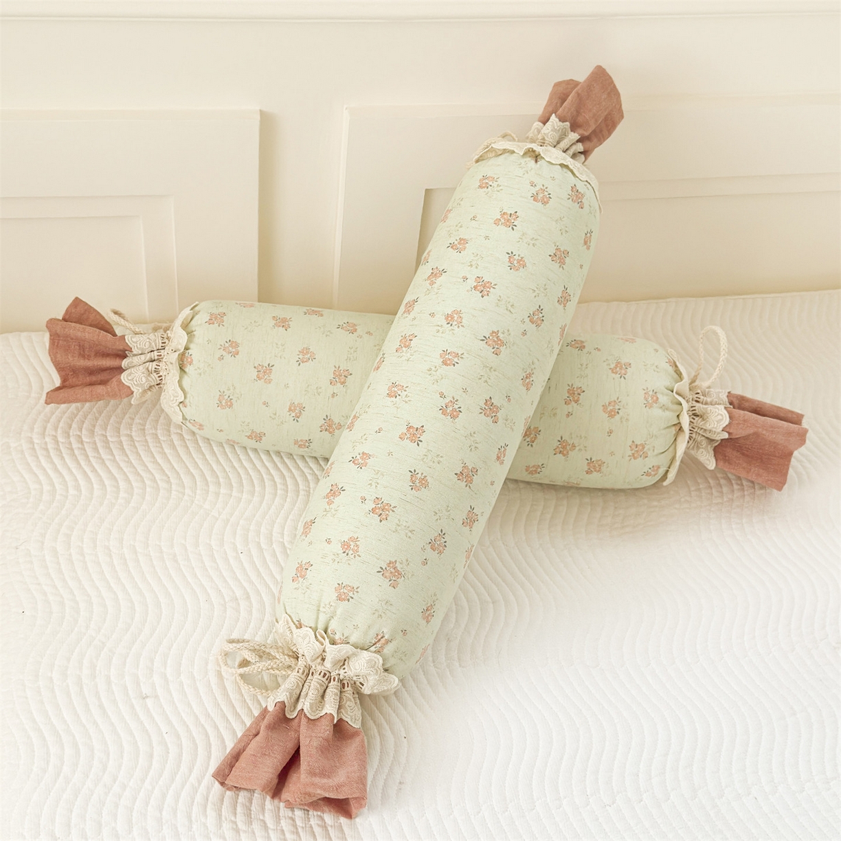 91家纺网 家纺一手货源 找家纺 （总）麦肯锡 2025新款糖果儿童安抚抱枕  枕头枕芯