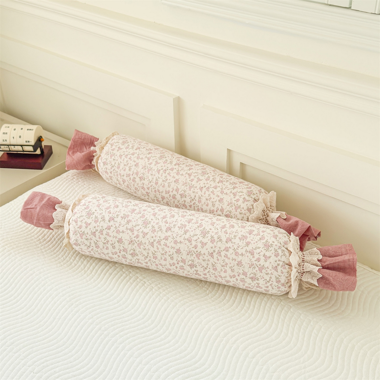 91家纺网 家纺一手货源 找家纺 （总）麦肯锡 2025新款糖果儿童安抚抱枕  枕头枕芯