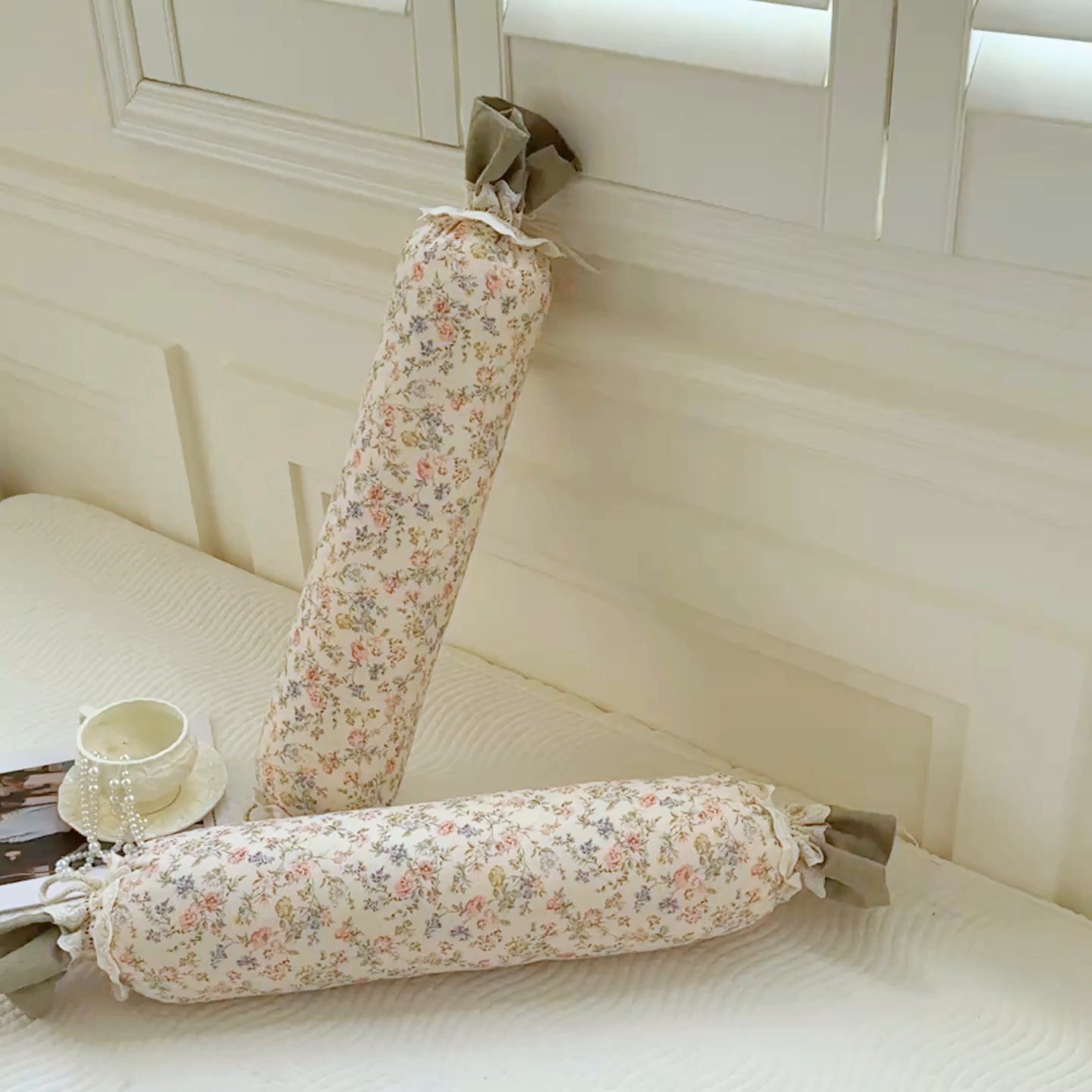 91家纺网 家纺一手货源 找家纺 麦肯锡 2025新款糖果儿童安抚抱枕  枕头枕芯 花影碎梦/只