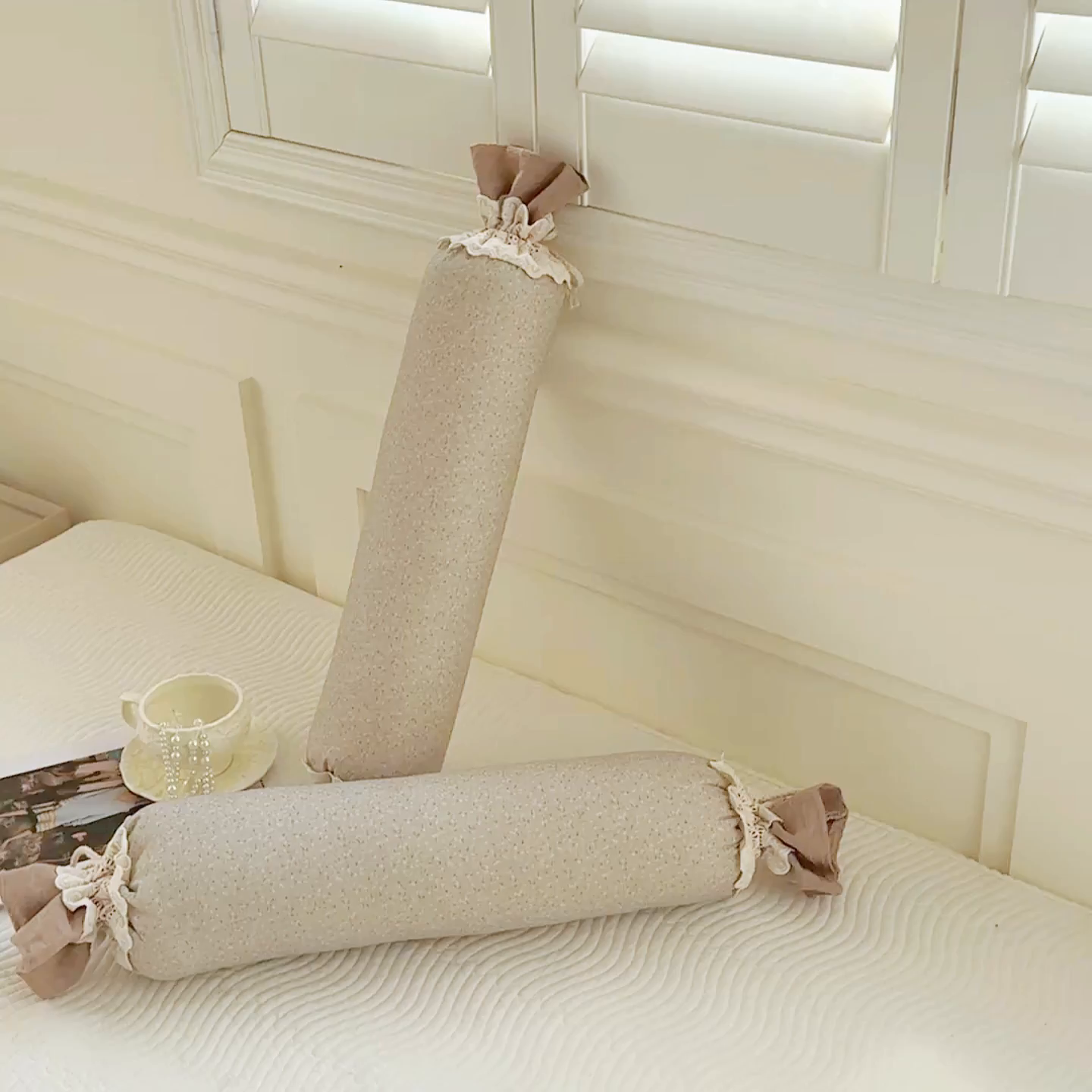 91家纺网 家纺一手货源 找家纺 麦肯锡 2025新款糖果儿童安抚抱枕  枕头枕芯 碎花眠曲/只