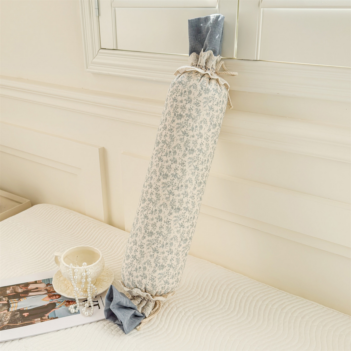 91家纺网 家纺一手货源 找家纺 麦肯锡 2025新款糖果儿童安抚抱枕  枕头枕芯 碎花小卷/只