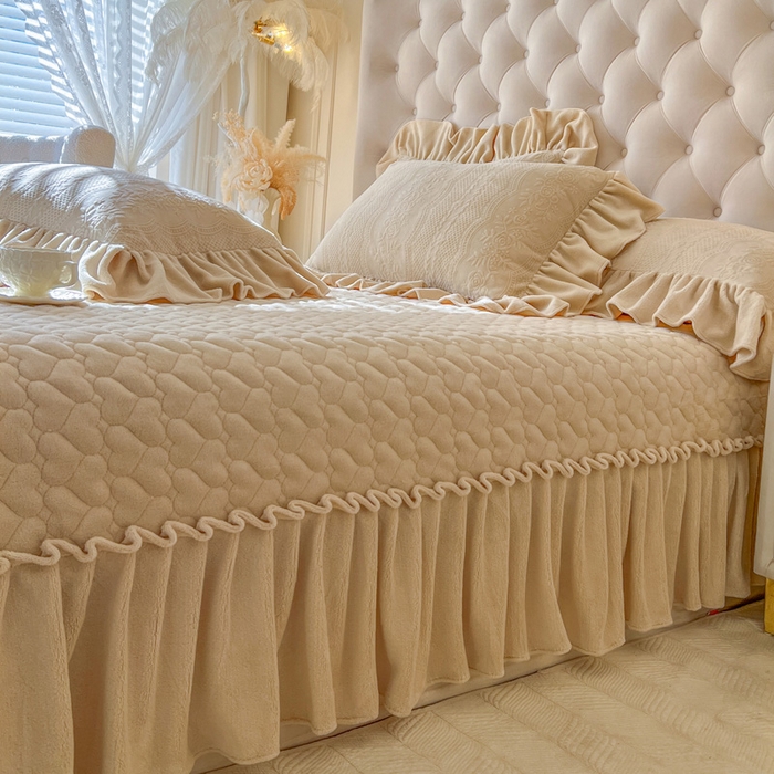 91家纺网 家纺一手货源 找家纺 （总）好儿喜家纺 2026新款雕花牛奶绒床盖四件套-秘享 （控价最低249元起）