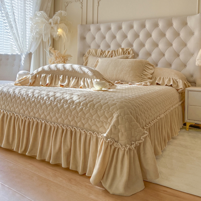 91家纺网 家纺一手货源 找家纺 （总）好儿喜家纺 2026新款雕花牛奶绒床盖四件套-秘享 （控价最低249元起）