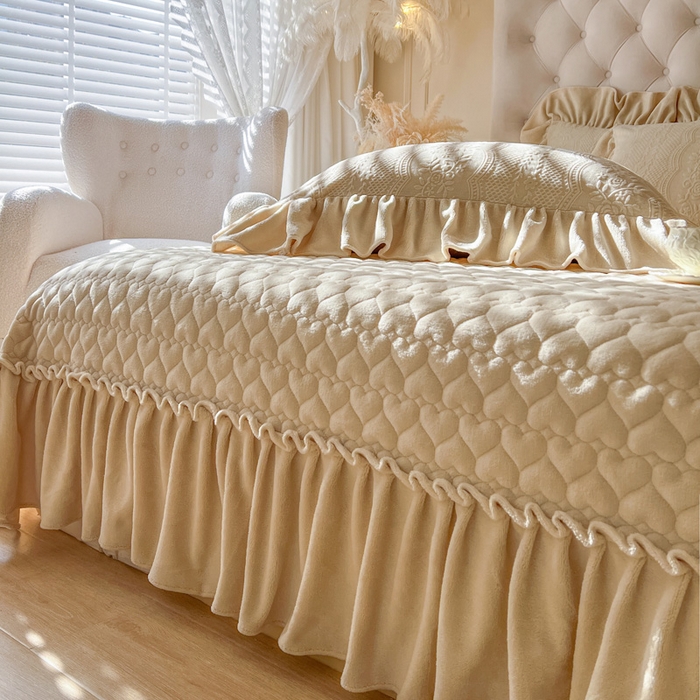 91家纺网 家纺一手货源 找家纺 （总）好儿喜家纺 2026新款雕花牛奶绒床盖四件套-秘享 （控价最低249元起）