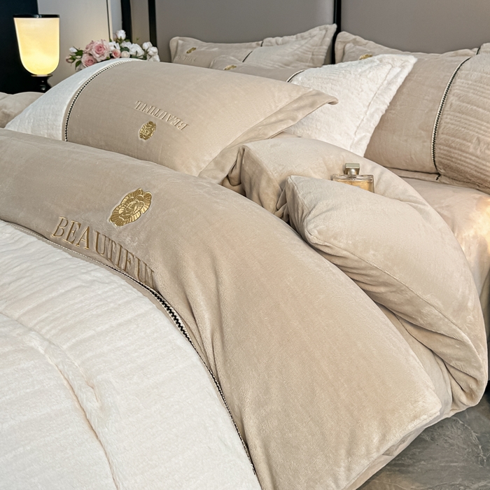 91家纺网 家纺一手货源 找家纺 金窝窝家纺 2025新款轻奢双拼全消光牛奶绒四件套-安娜 安娜-奶油咖