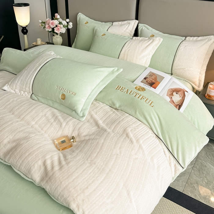 91家纺网 家纺一手货源 找家纺 金窝窝家纺 2025新款轻奢双拼全消光牛奶绒四件套-安娜 安娜-浅草绿