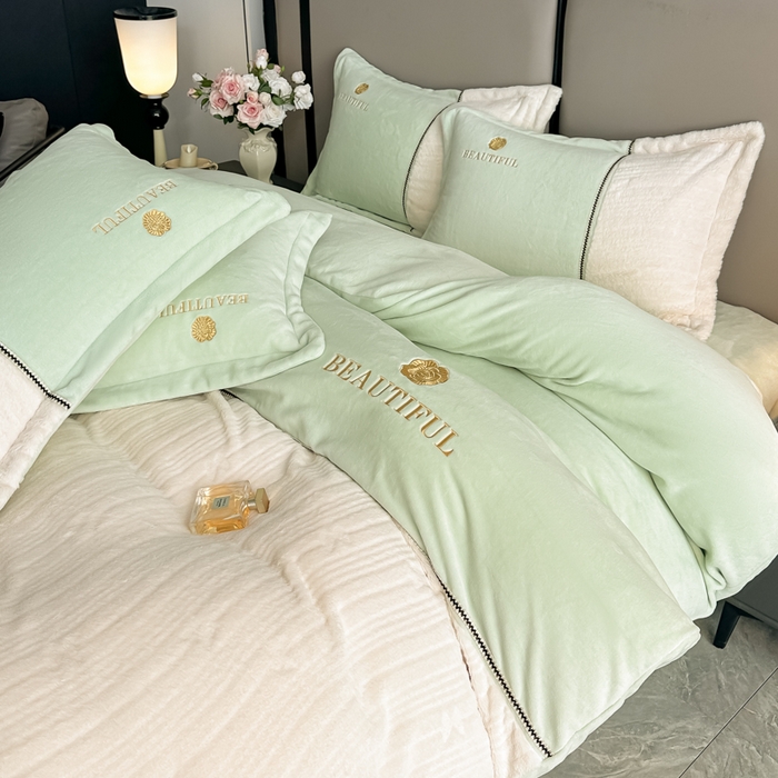 91家纺网 家纺一手货源 找家纺 金窝窝家纺 2025新款轻奢双拼全消光牛奶绒四件套-安娜 安娜-浅草绿