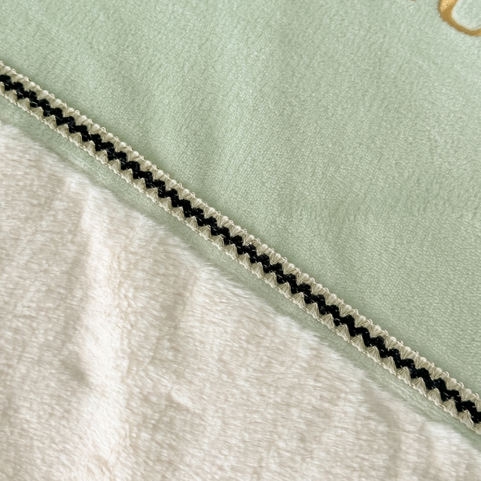 91家纺网 家纺一手货源 找家纺 金窝窝家纺 2025新款轻奢双拼全消光牛奶绒四件套-安娜 安娜-浅草绿