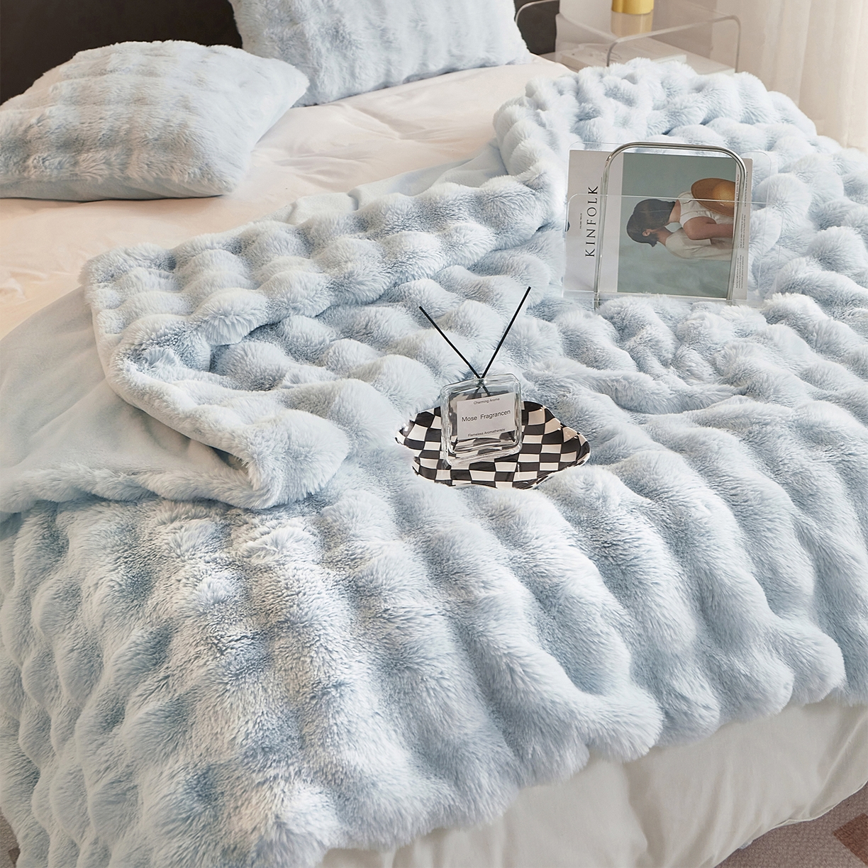 91家纺网 家纺一手货源 找家纺 坦客毯业 2025新款轻奢纯色托斯卡纳兔毛绒大泡泡绒毛毯双面都是兔毛高密高克重可供跨境外贸出口 托斯-淡雅蓝