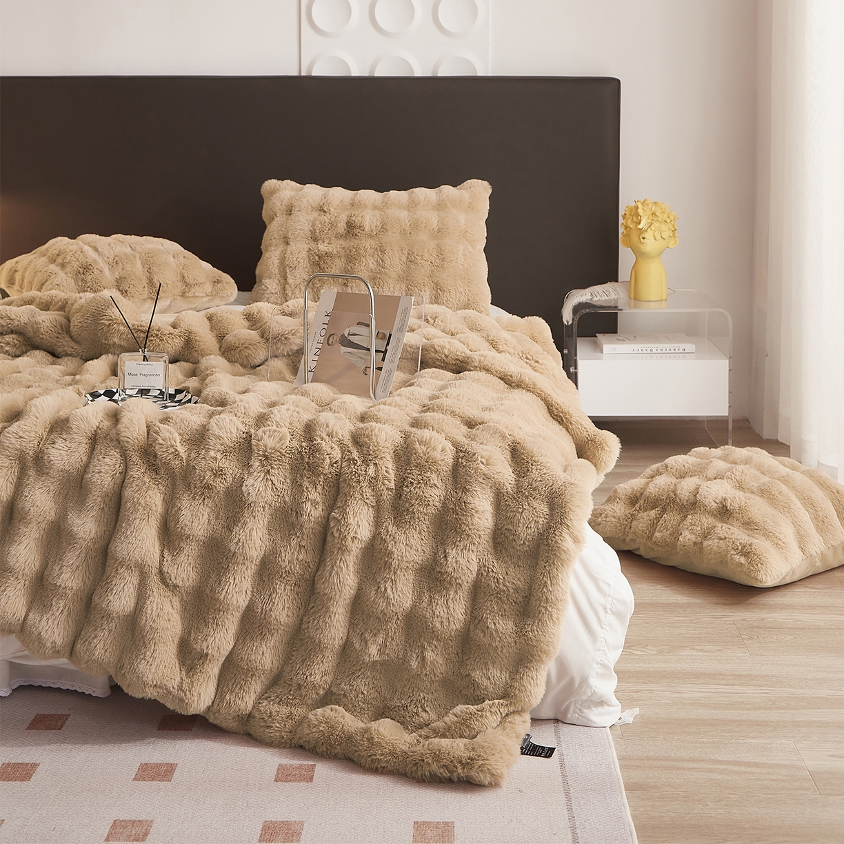 91家纺网 家纺一手货源 找家纺 坦客毯业 2025新款轻奢纯色托斯卡纳兔毛绒大泡泡绒毛毯双面都是兔毛高密高克重可供跨境外贸出口 托斯-高雅棕色