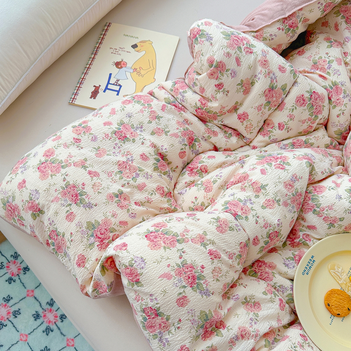 91家纺网 家纺一手货源 找家纺 桔禾家纺 2026新款云感有氧双层纱冬被抗菌被春秋被被子被芯 A类水洗双层皱皱纱冬被-蔷薇之恋