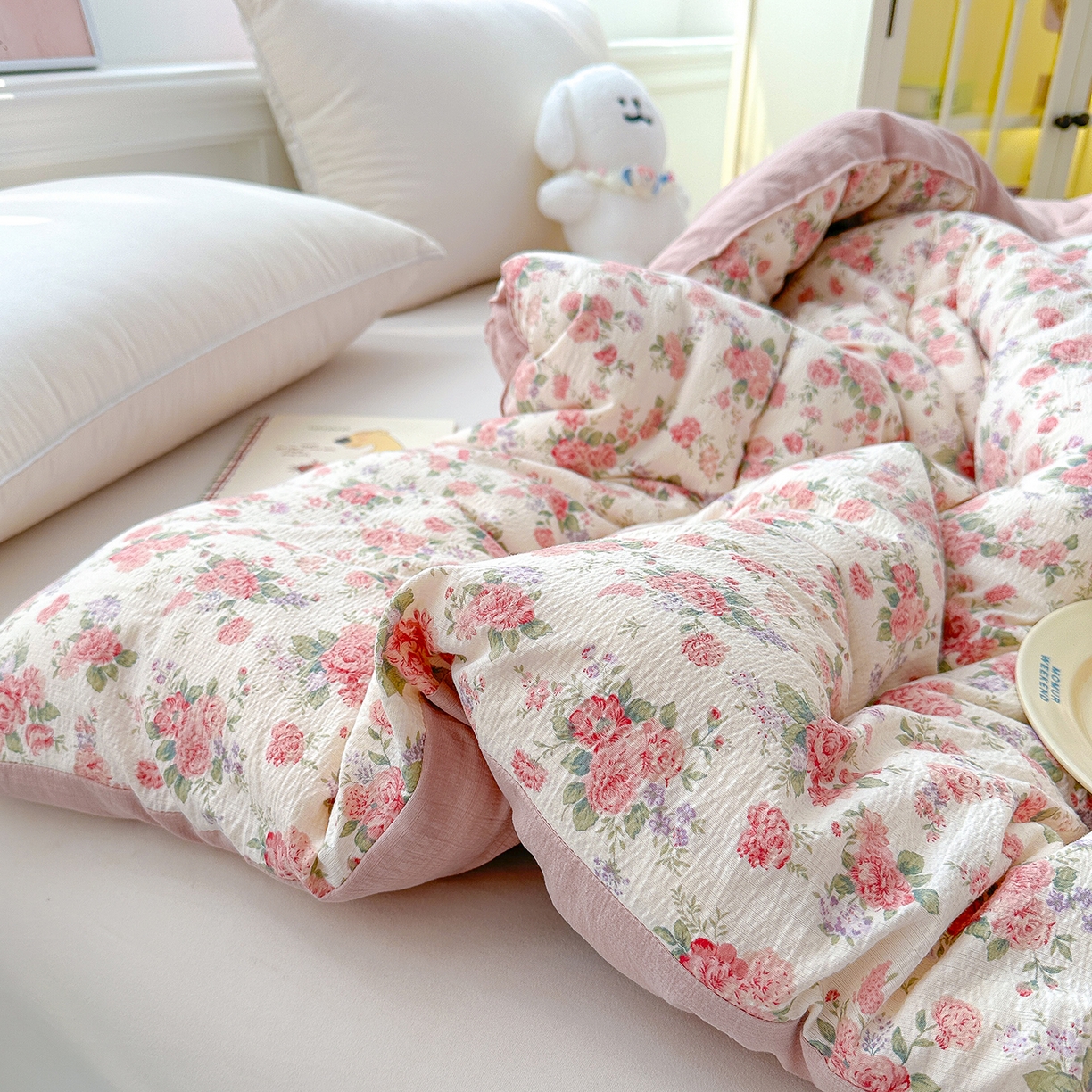 91家纺网 家纺一手货源 找家纺 桔禾家纺 2026新款云感有氧双层纱冬被抗菌被春秋被被子被芯 A类水洗双层皱皱纱冬被-蔷薇之恋