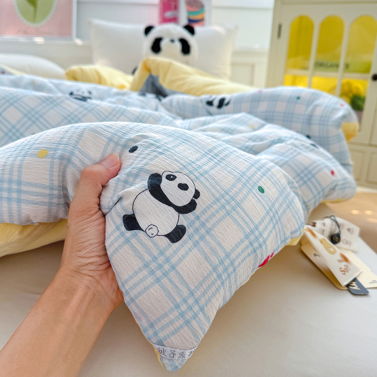 91家纺网 家纺一手货源 找家纺 桔禾家纺 2026新款云感有氧双层纱冬被抗菌被春秋被被子被芯 A类水洗双层皱皱纱冬被-呆萌熊猫