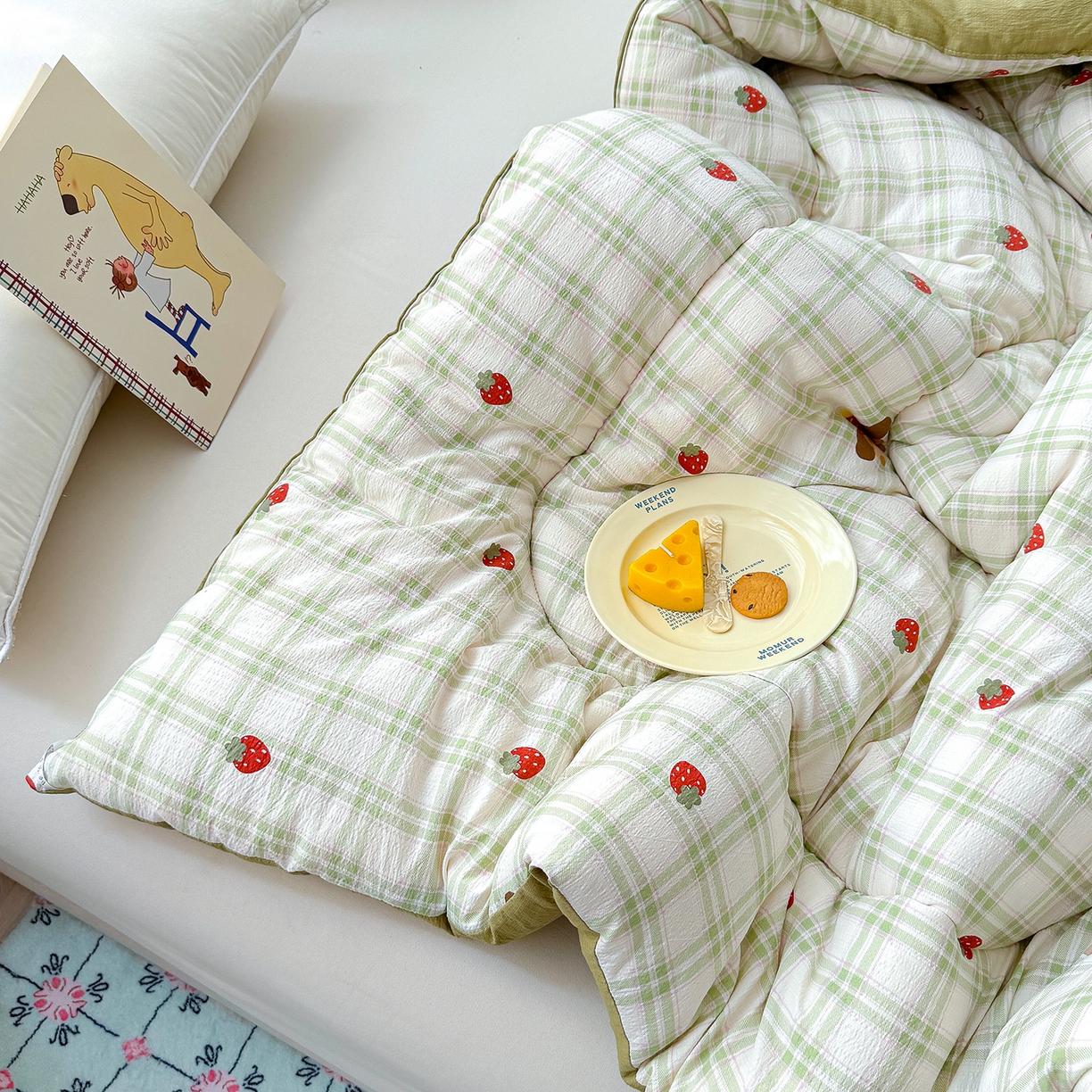 91家纺网 家纺一手货源 找家纺 桔禾家纺 2026新款云感有氧双层纱冬被抗菌被春秋被被子被芯 A类水洗双层皱皱纱冬被-草莓小狗