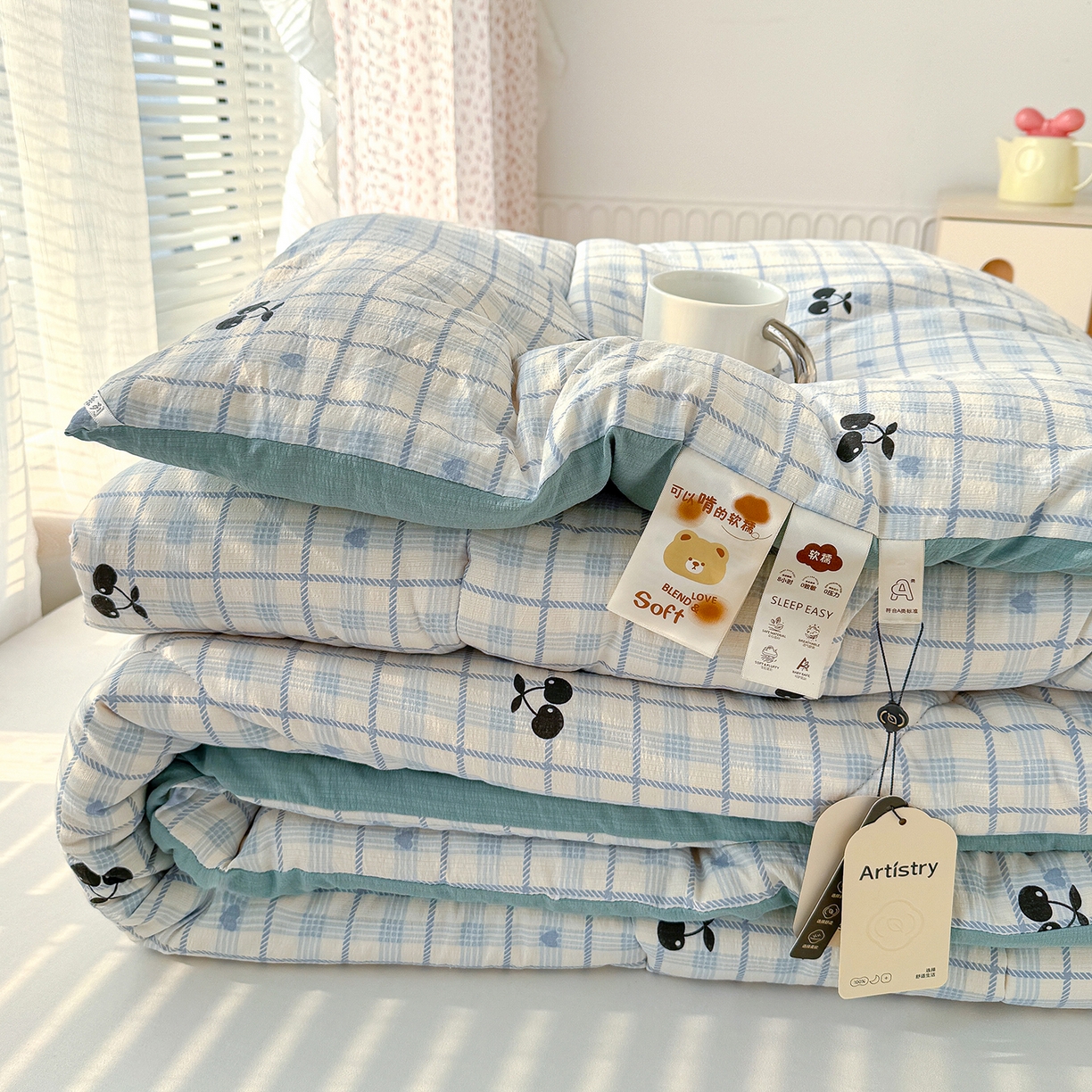 91家纺网 家纺一手货源 找家纺 桔禾家纺 2026新款云感有氧双层纱冬被抗菌被春秋被被子被芯 A类水洗双层皱皱纱冬被-格子樱桃