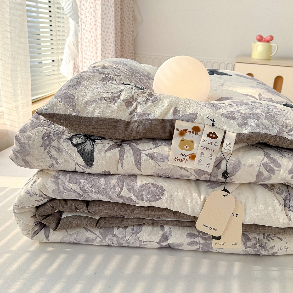 91家纺网 家纺一手货源 找家纺 桔禾家纺 2026新款云感有氧双层纱冬被抗菌被春秋被被子被芯 A类水洗双层皱皱纱冬被-回忆